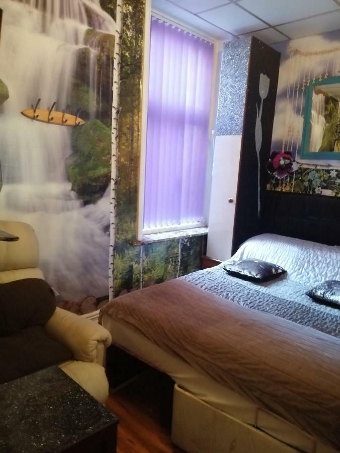 K.K'S North Station Self Catering Holiday Apartments Μπλάκπουλ Εξωτερικό φωτογραφία