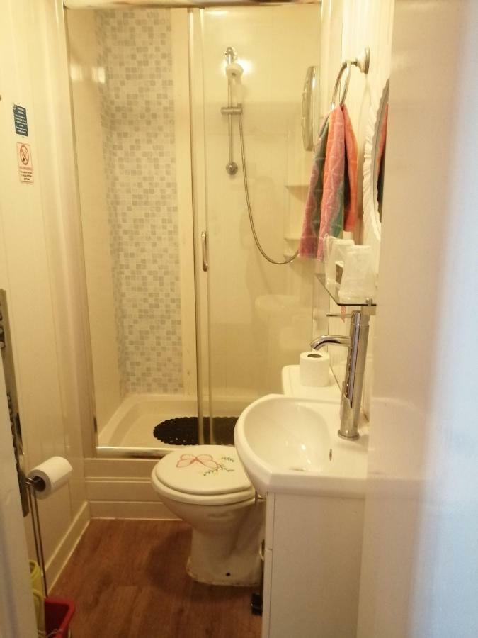 K.K'S North Station Self Catering Holiday Apartments Μπλάκπουλ Εξωτερικό φωτογραφία